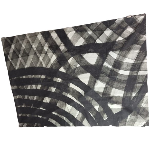 Lululemon Yoga Towel, Large, Black White Abstract Lines Brush Stream Silver - Picture 6 of 16